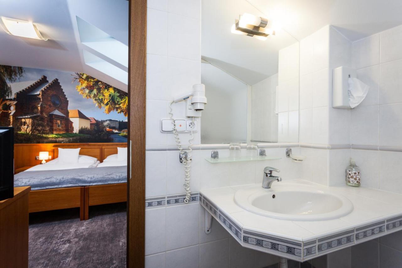 Hotel Jelinkova Vila Velké Meziříčí Dış mekan fotoğraf